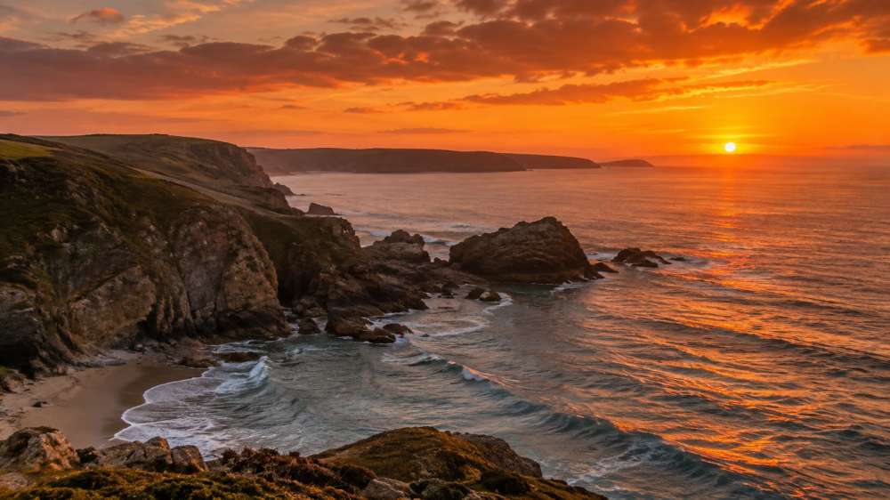 Whats On in Cornwall This October